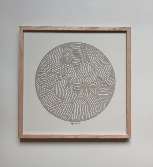 30x30cm papercut, beigegrå, indrammet 