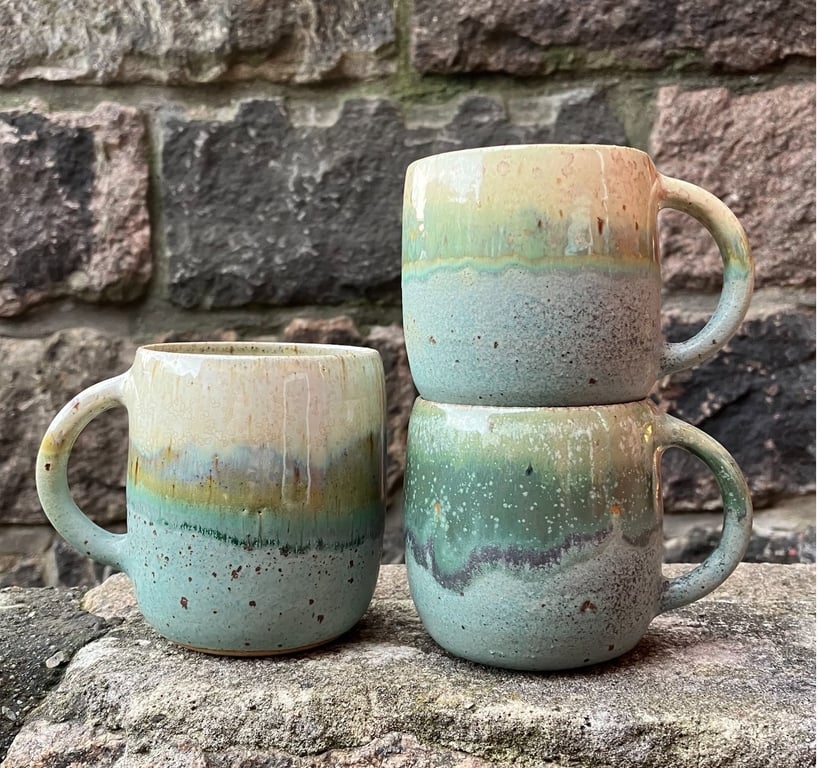 Hånddrejet kop/krus med hank billede 6