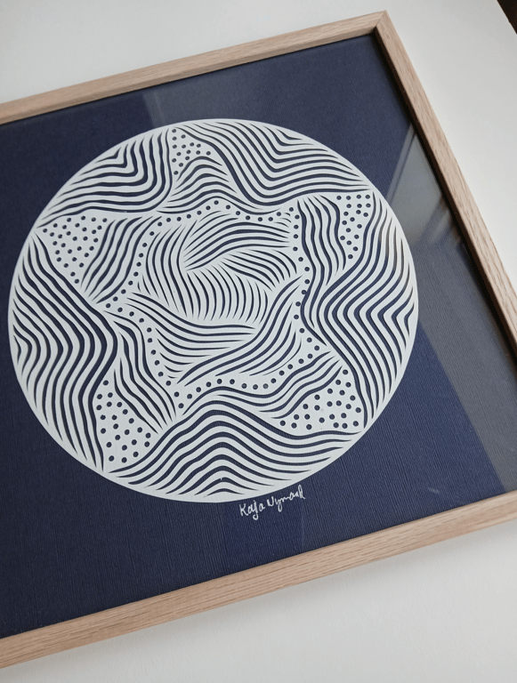 30x30cm papercut, marine, knækket hvid, indrammet  (3)