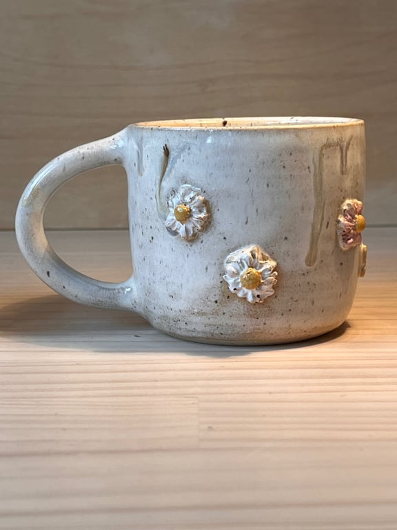 Tusindfryd krus, 320 ml. H: 8 cm billede 3