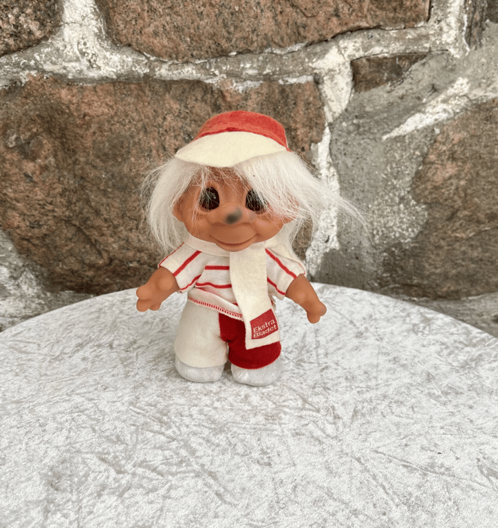 Gøl/ Dam trold 1980