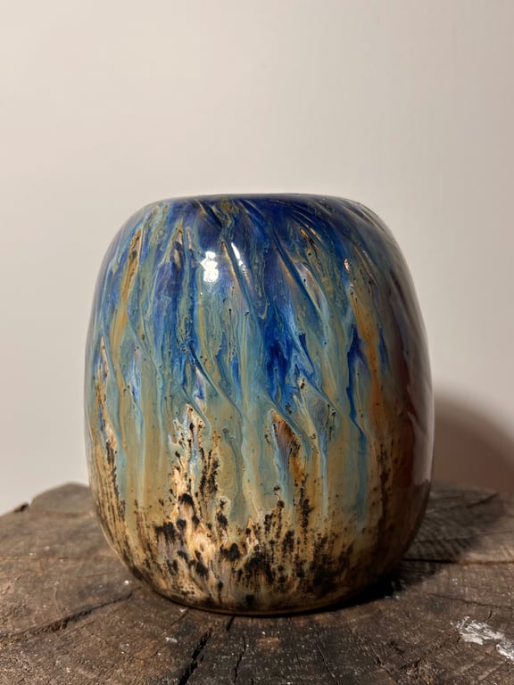 Strand vase