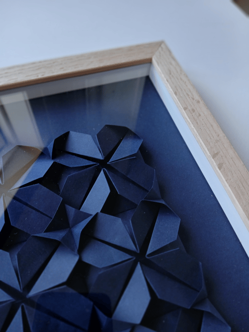 A4 foldet værk, Marineblå, Indrammet 