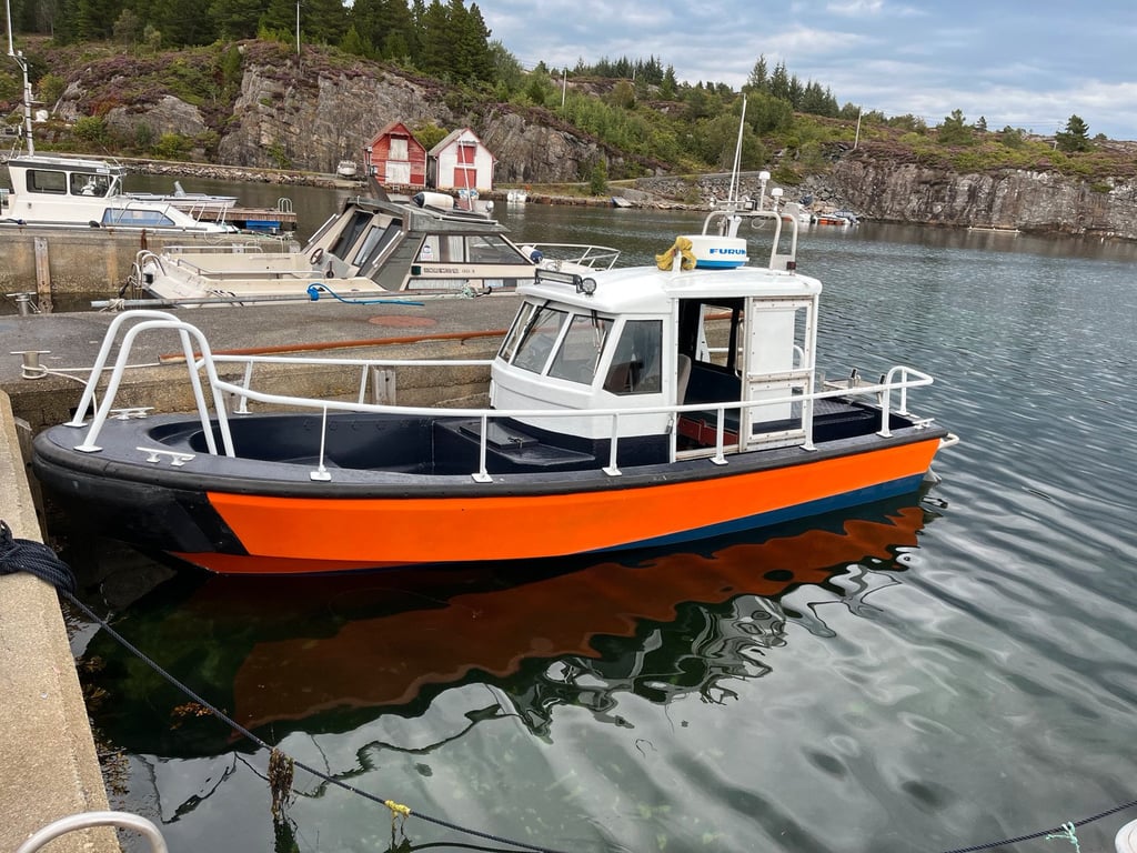 Norsk glasfiber på sit bedste 2002 med Volvo Penta D 3 190 og DHP ...