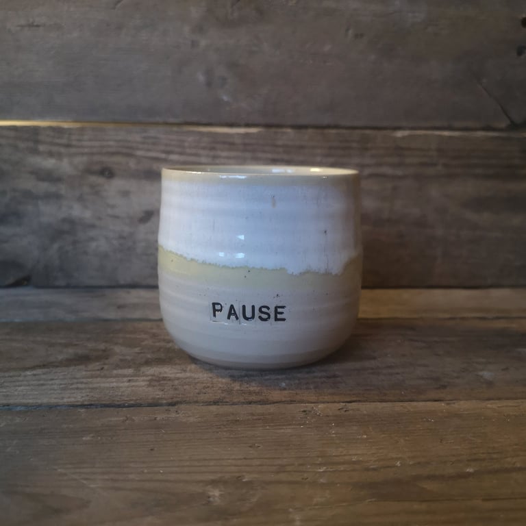 Pause kop, hvid og gul glasur billede 4