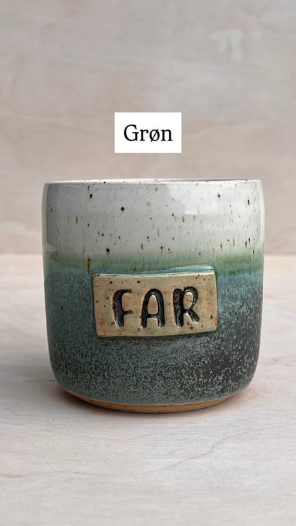 Kop med tekst på plade billede 2