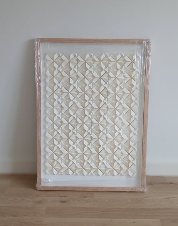 50x70cm, Foldet værk, indrammet 