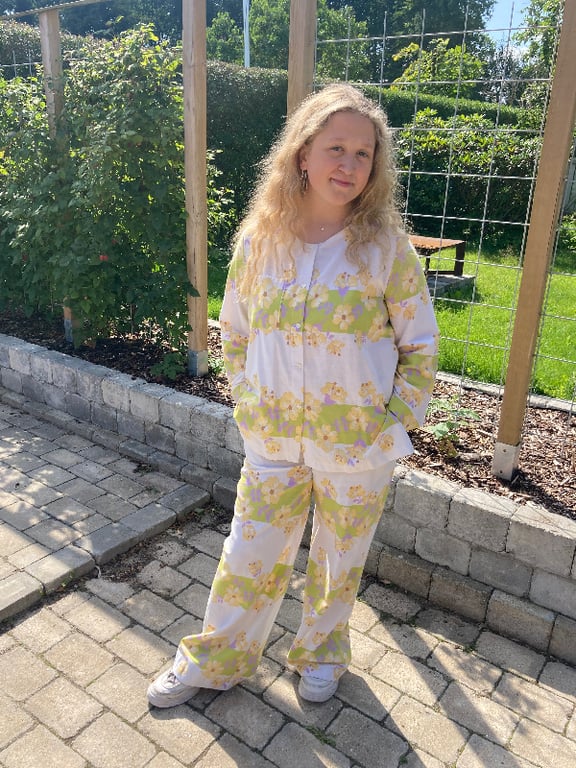 Skjortebluse med brystlomme billede 6