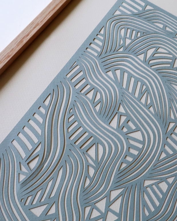 A3, papercut, dueblå, indrammet  (3)