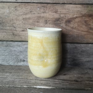 Tryk kop i gul glasur – produktbillede