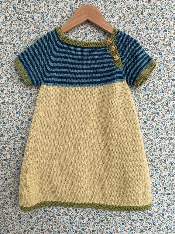 Digital opskrift: Gavstrik kjole (barn)  