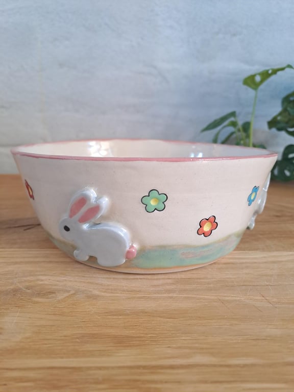 Påskeskålen er 7 cm høj og 18 cm bred. billede 3