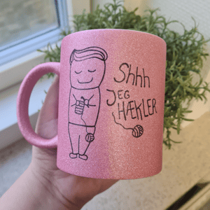 Krus: shhh jeg hækler (kort hår) Pink Glimmer – produktbillede