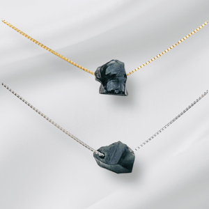 Sort Obsidian RAW- vedhæng  – produktbillede