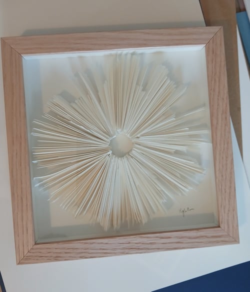 20x20cm relief, indrammet 