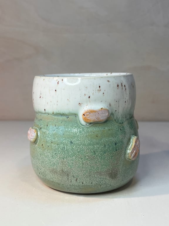 Garnnøgle ko. 2 sortering. 320 ml. H: 8,5 cm