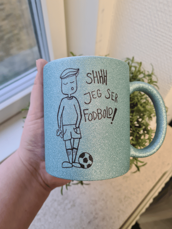 Krus: Shhh jeg ser fodbold (Kort hår) Lys Blå Glimmer