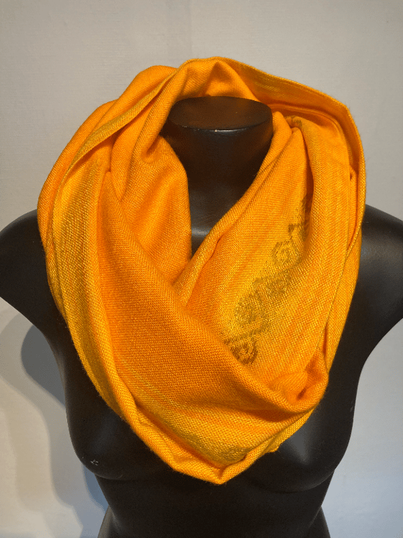 Stine-tubetørklæde i varm orange