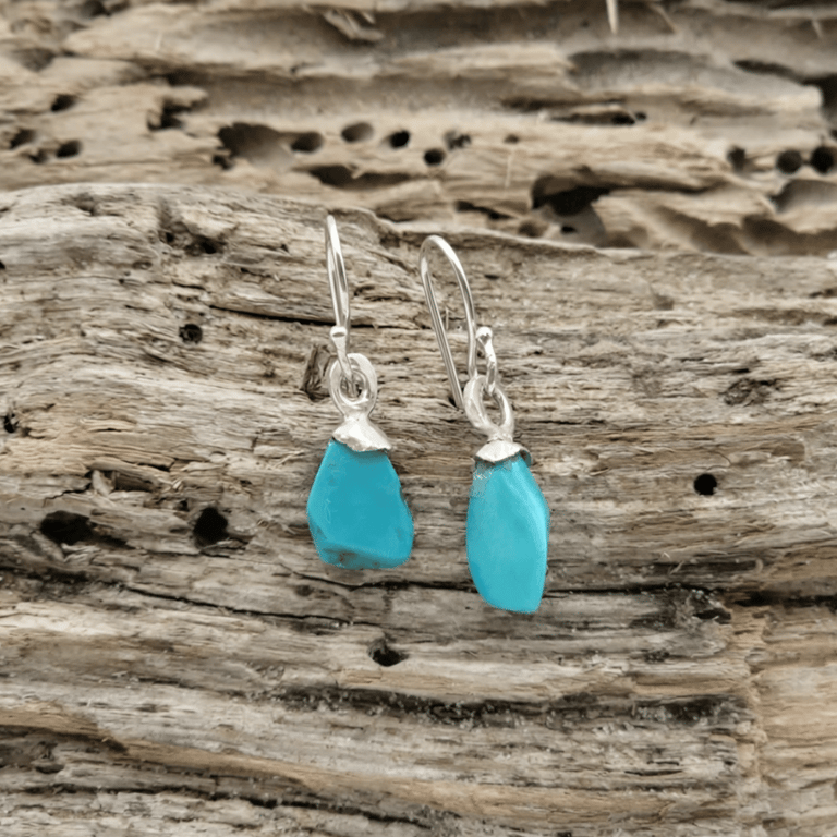 Unika turkis ørekroge.