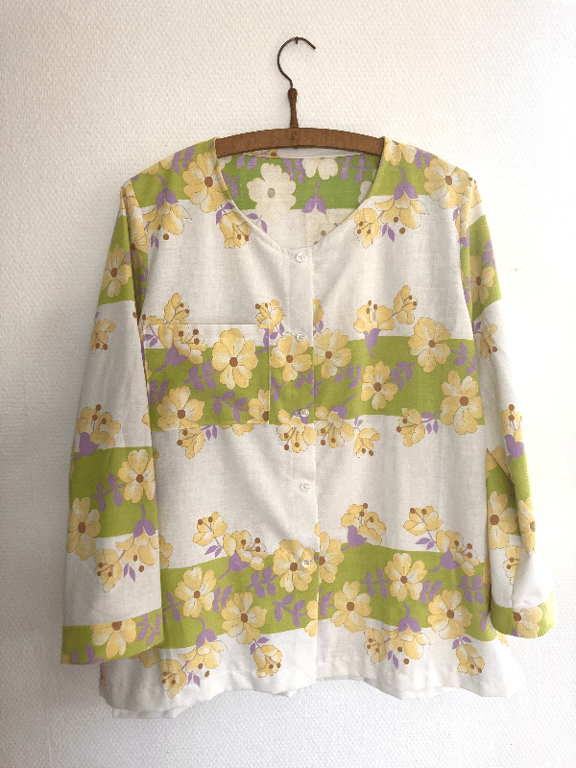 Skjortebluse med brystlomme