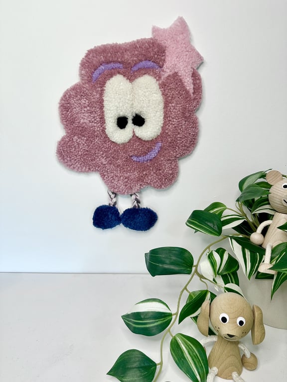 Tuftet vægophæng i 100% uld – Håndlavet til børneværelset 