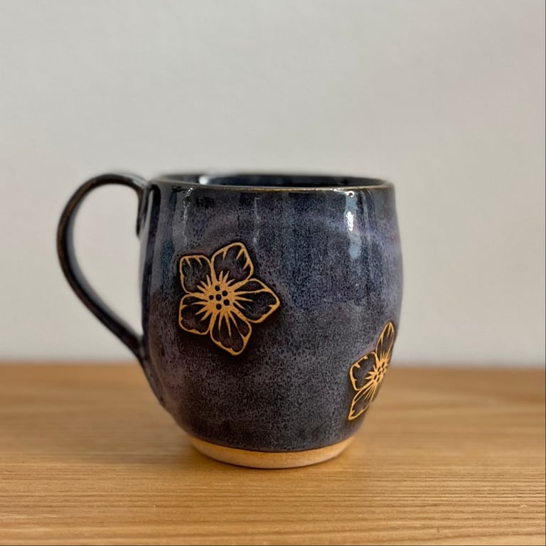 Lilla/Mørkeblå mønstret kop billede 4