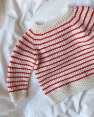 Opskrift: FRIDAY SWEATER BABY fra PetiteKnit