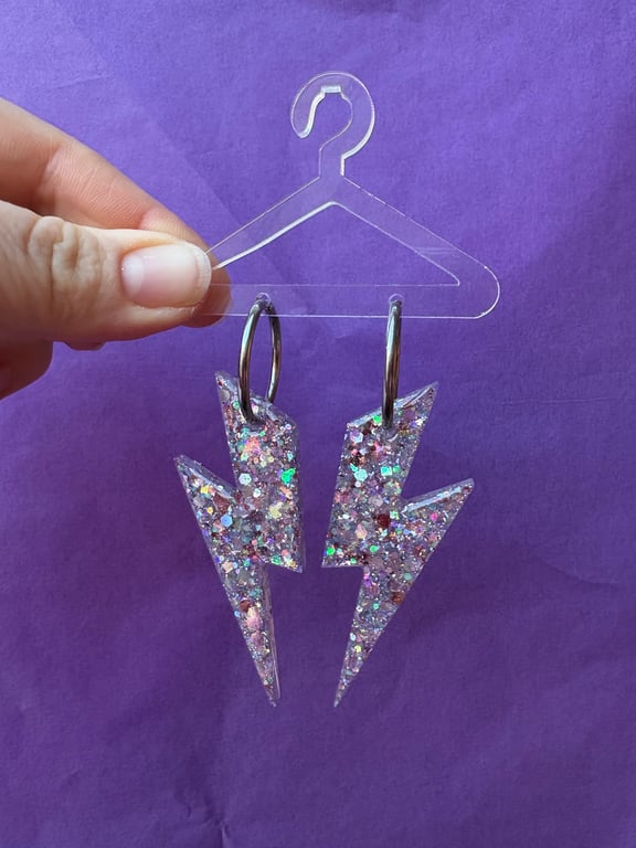 Store lyn i rosa sløvglimmer