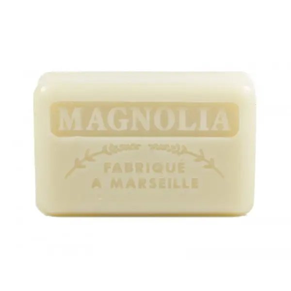 Bar sæbe med teksten "Magnolia" og "Fabriqué à Marseille" indgraveret. (2)