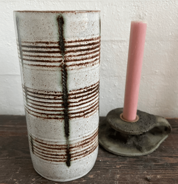 Vase, hvid nistret, 19 cm