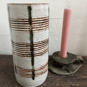Vase, hvid nistret, 19 cm – produktbillede