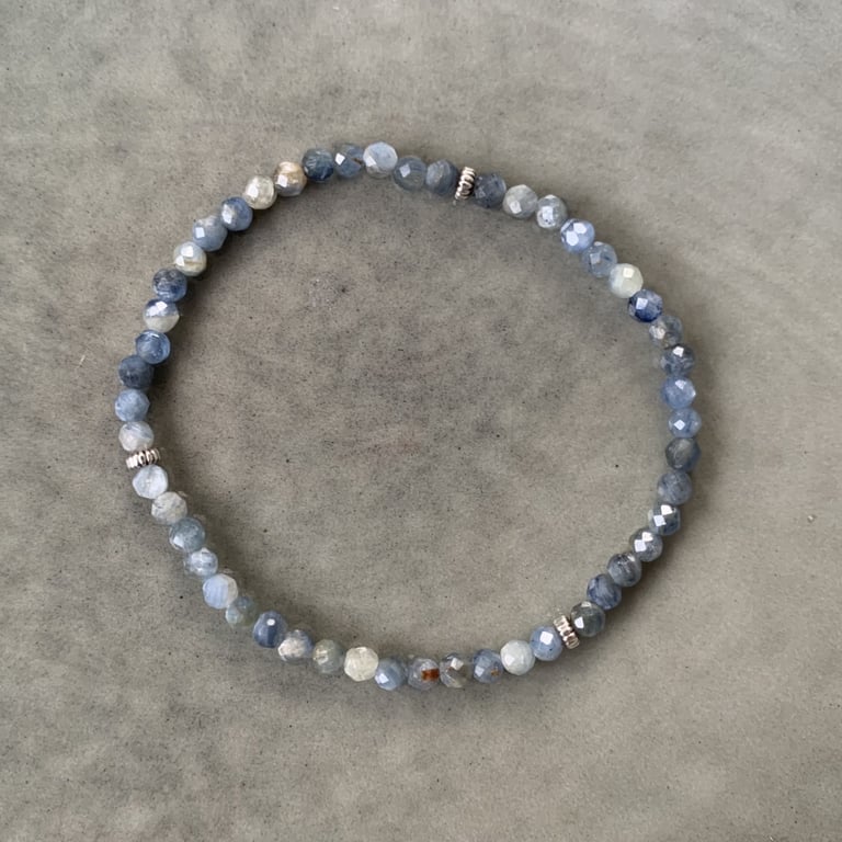 Kyanit armbånd 3mm