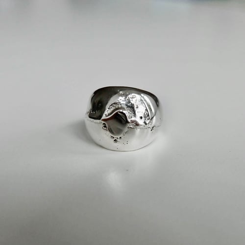 Random Dome Ring