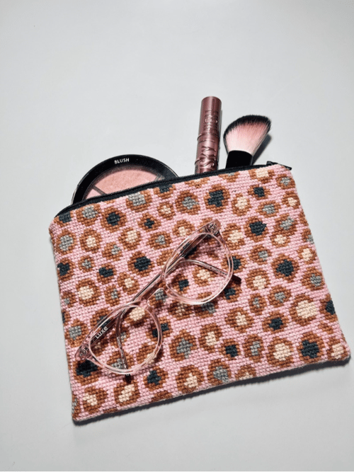 Crazy Leo Clutch 2033-2 Str. 16,5 x 21,5 cm.