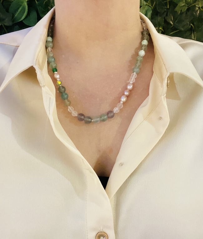 Bjergkrystal og Grøn Fluorit halskæde