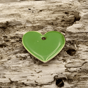 Emalje hjerte - stort oliven grønt. – produktbillede