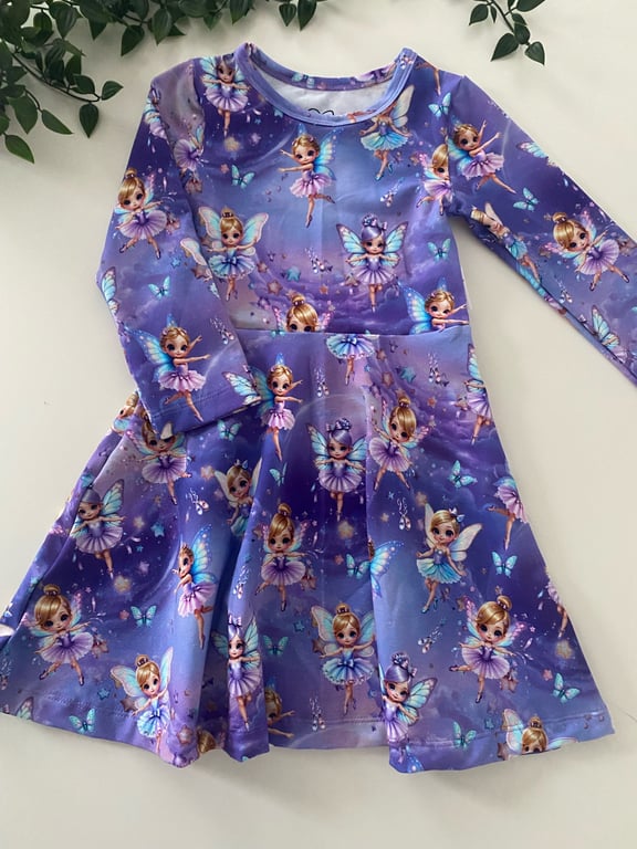 Kjole med feer str 104