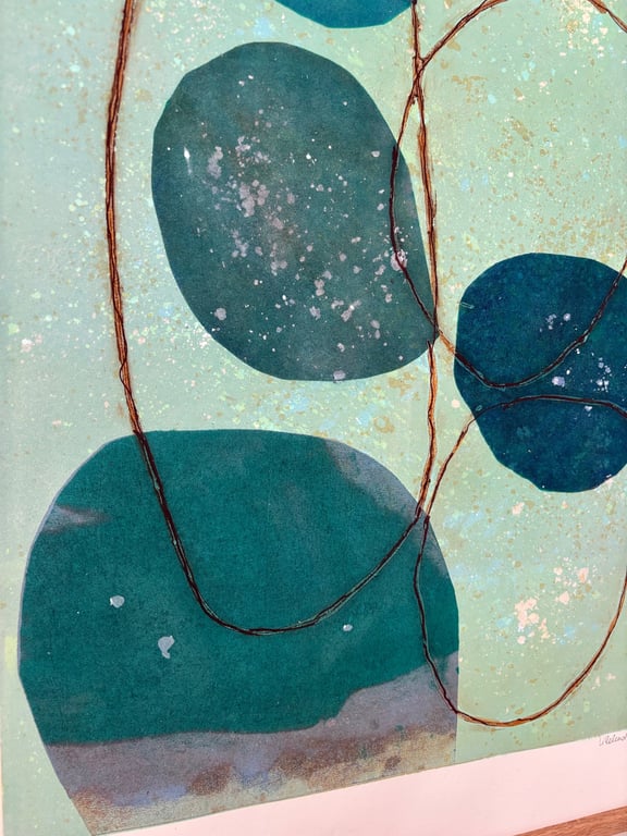 Grønne sten ved stranden  billede 5