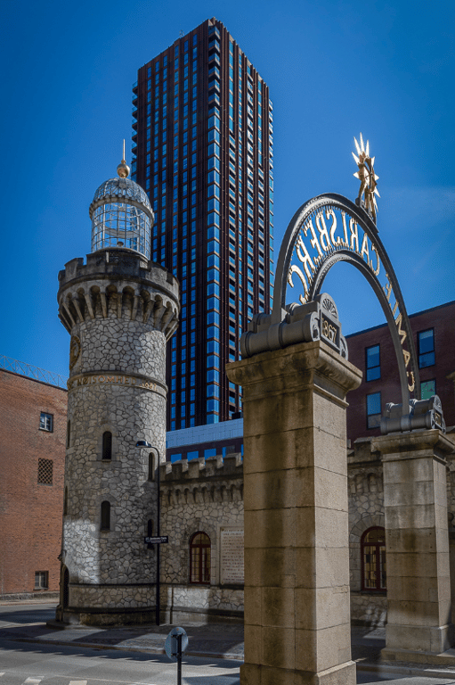 Nye og gamle bygninger mødes  i Carlsberg byen i København