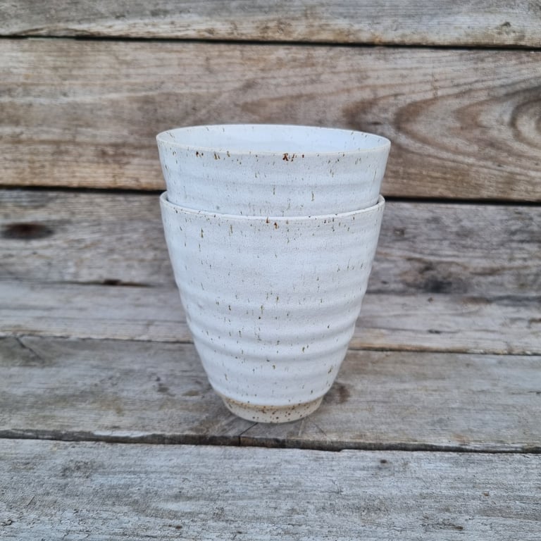 V kop hvid med nister billede 3