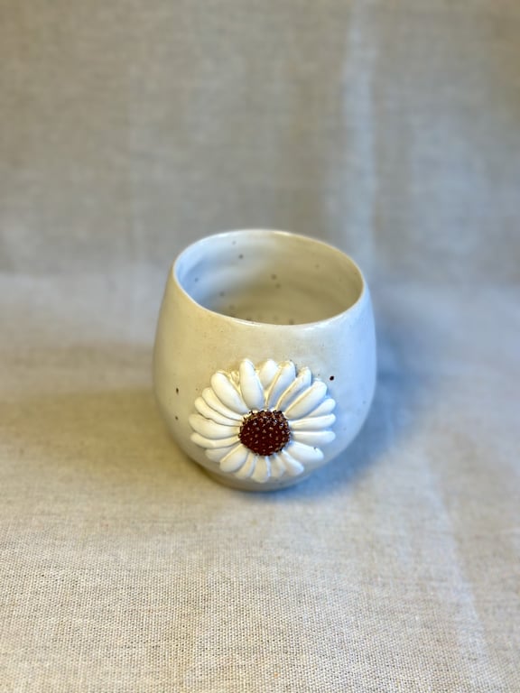 Tusindfryd kop, cremefarvet billede 3