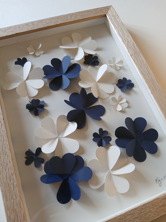 A4 3d papirværk, Marineblå. indrammet 