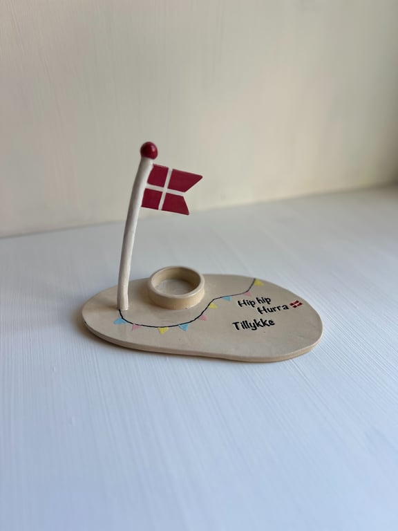 Genanvendelig fødselsdagsstage