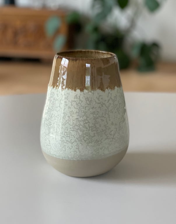 Keramik vase, cremehvid/tenmoku - 17 cm