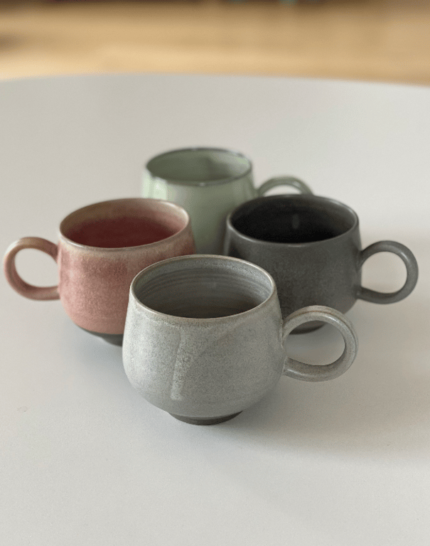 Buttet kop, mørkt ler, grå billede 2