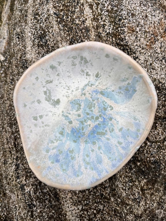 Smykkeskål. D: 9 cm billede 2