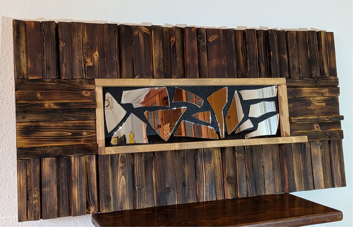 BALDER – Spejl med hylde i brændt træ