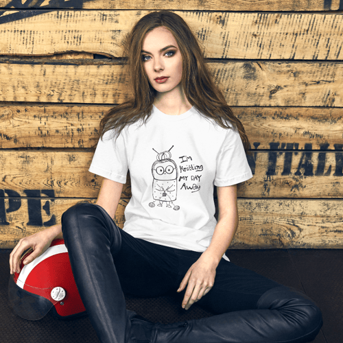 T-shirt: Im knitting my day away Hvid Medium (2)