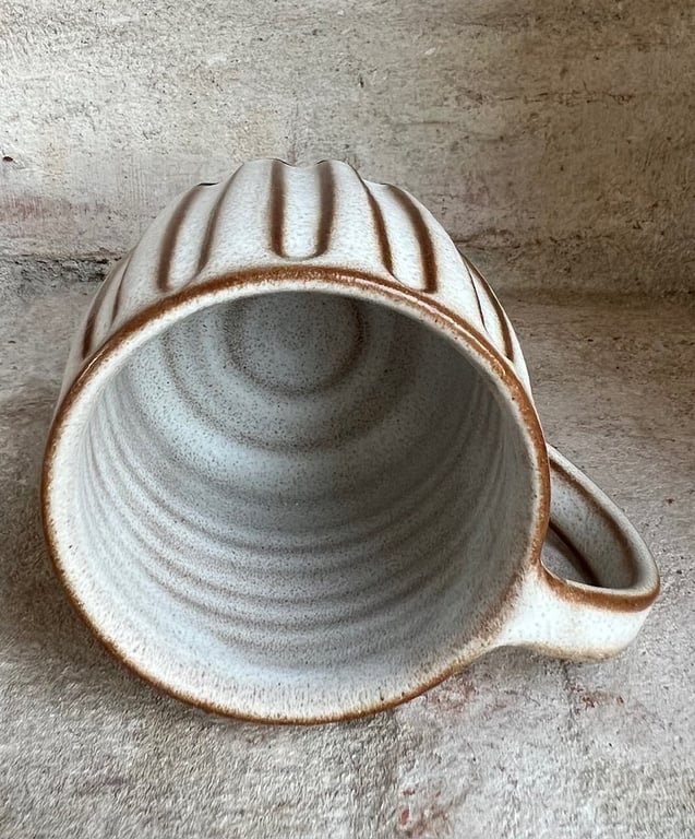 Rillet espressokop - hvid billede 2