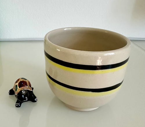 2 Skåle m. sort og gul stribe (2)